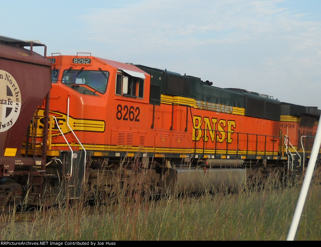 BNSF 8262